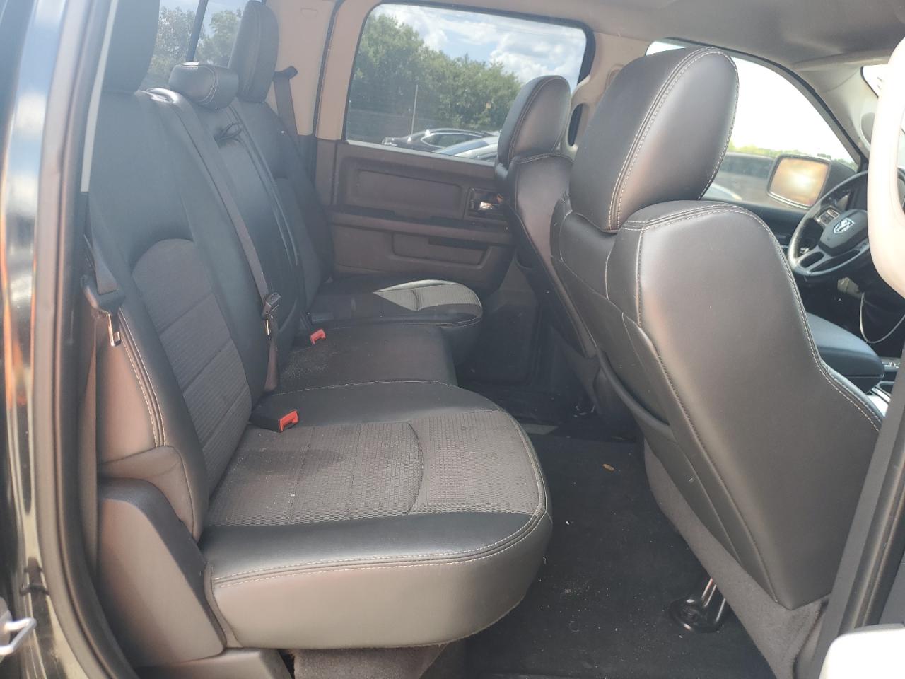 Dodge Ram 1500 Sport