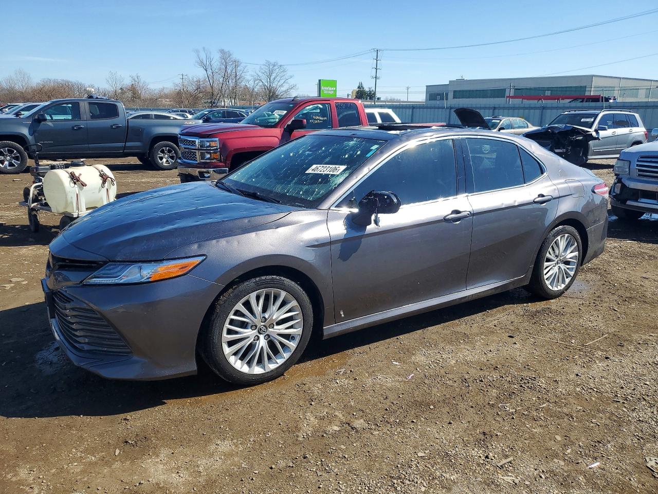 Salvage Toyota Camry Image