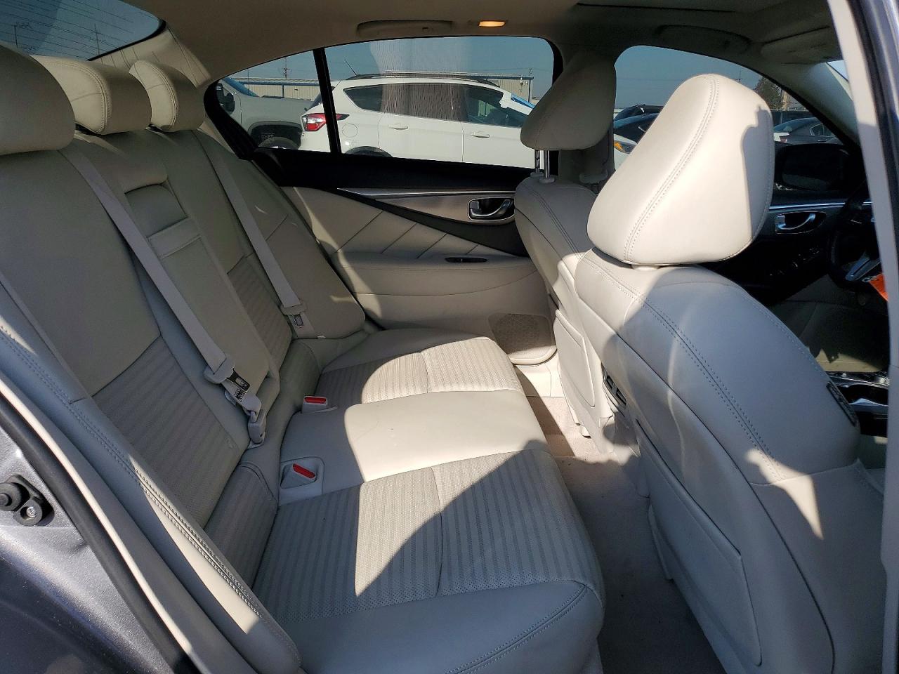 INFINITI Q50 3.0t 3.0t Sport