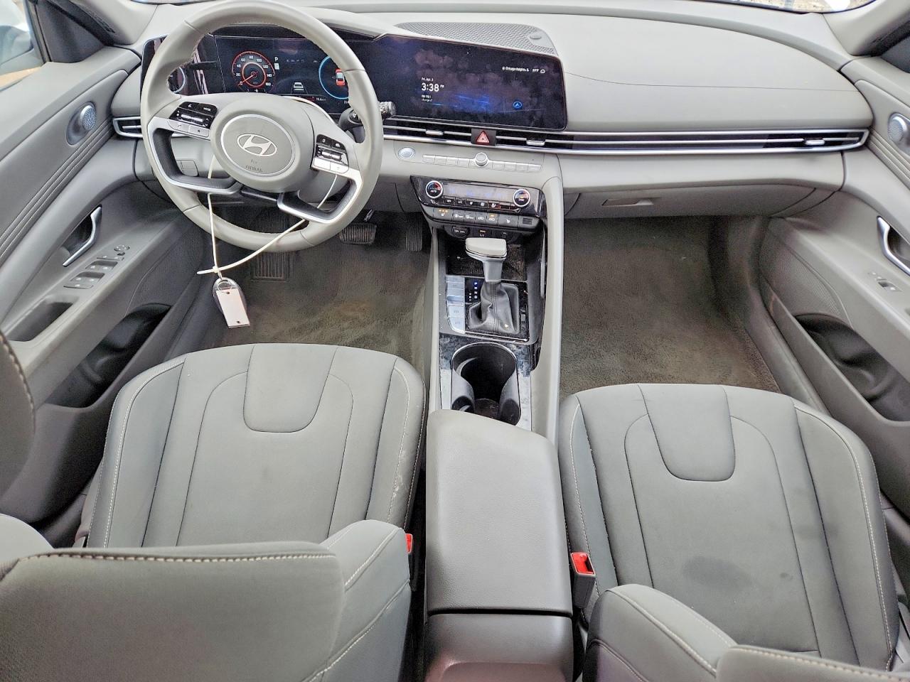Hyundai ELANTRA Sel Convenience