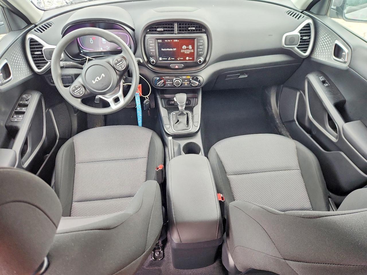 Kia Soul Lx