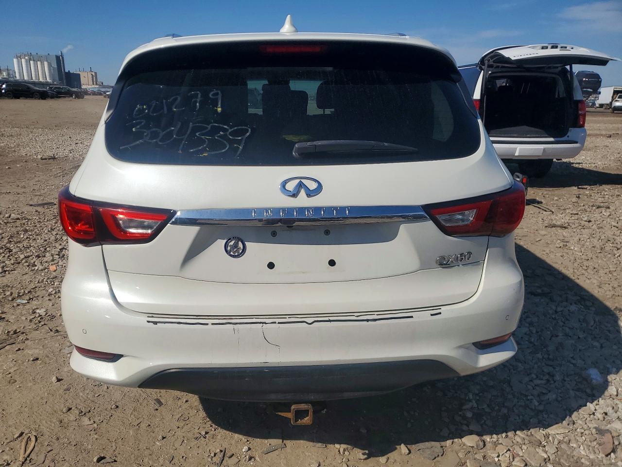 INFINITI Qx Base