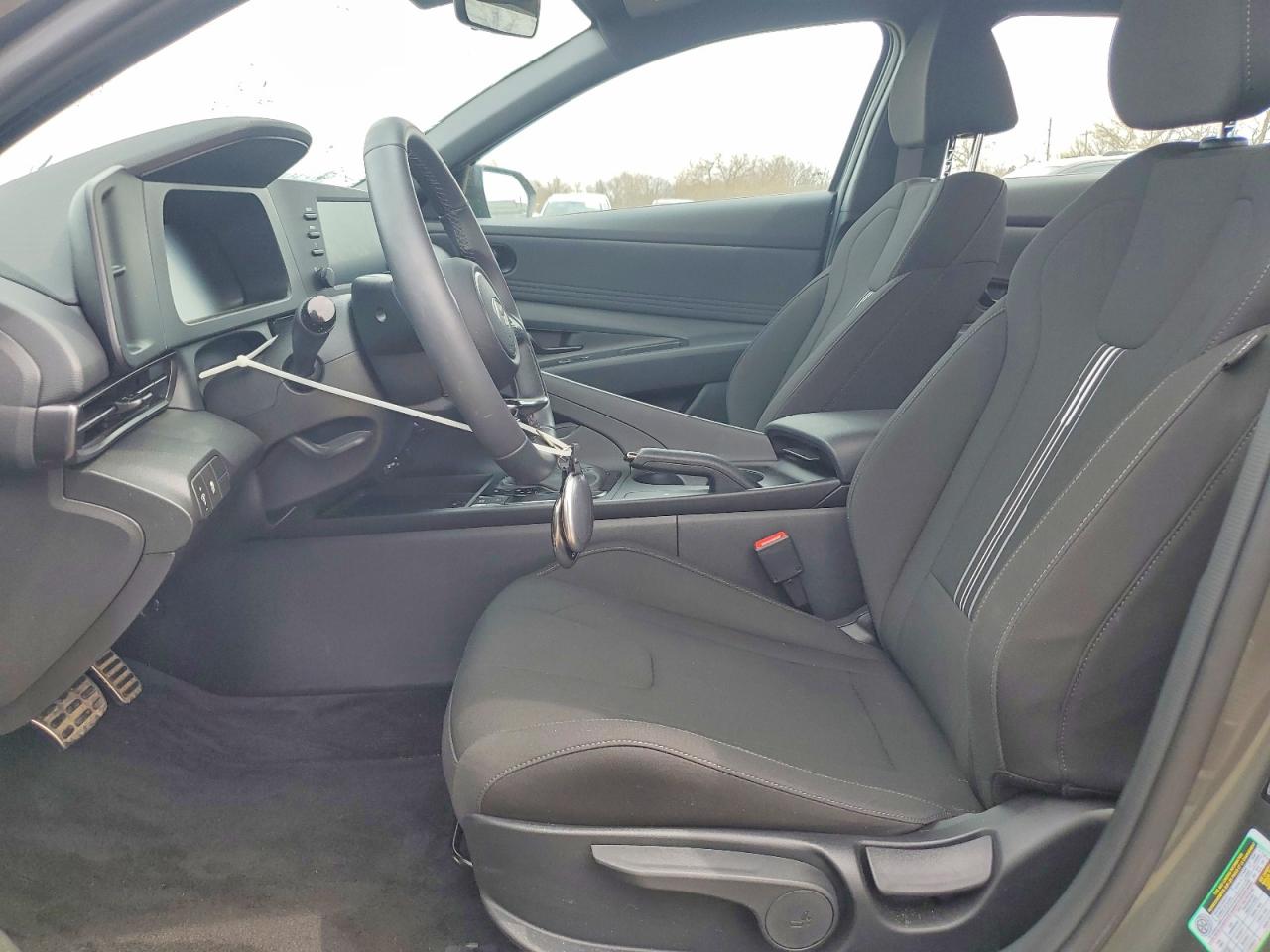 Hyundai ELANTRA Sel Sport