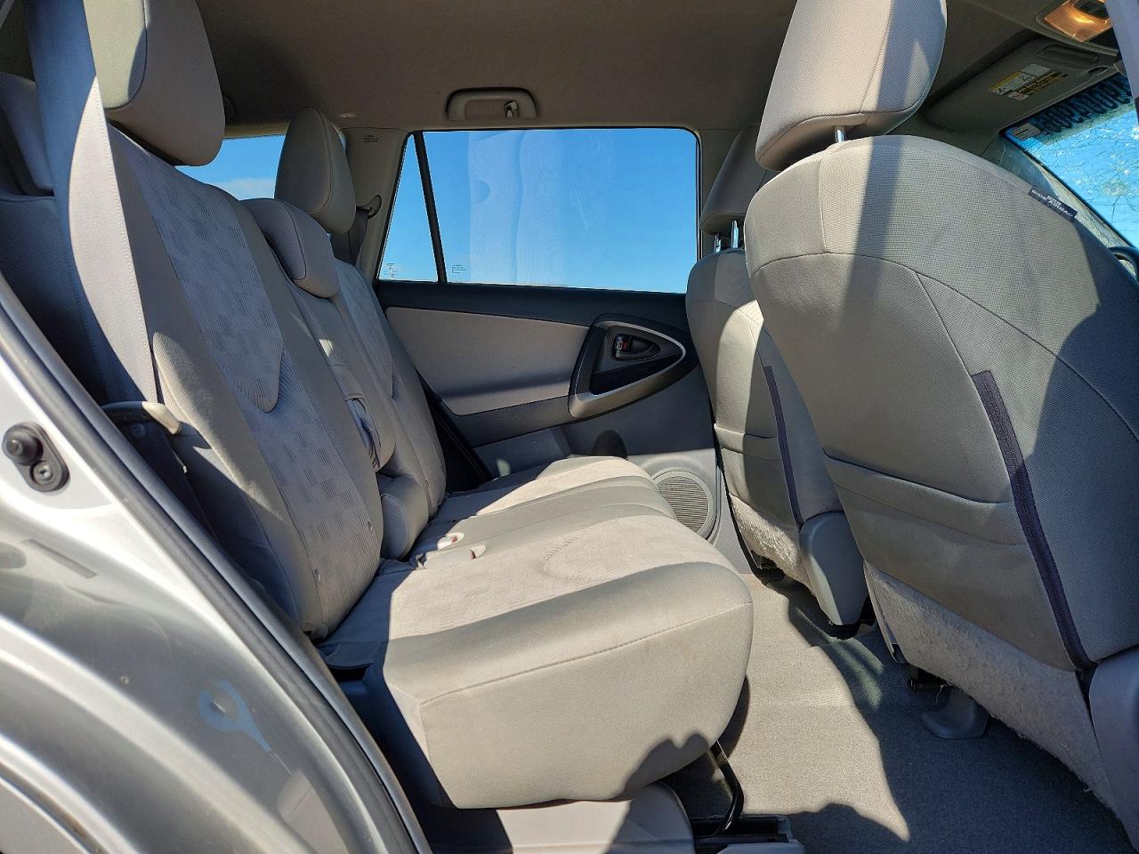 Toyota RAV4 Base