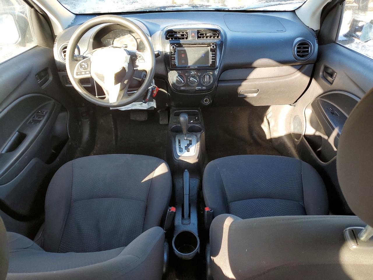 Mitsubishi Mirage G4 Es