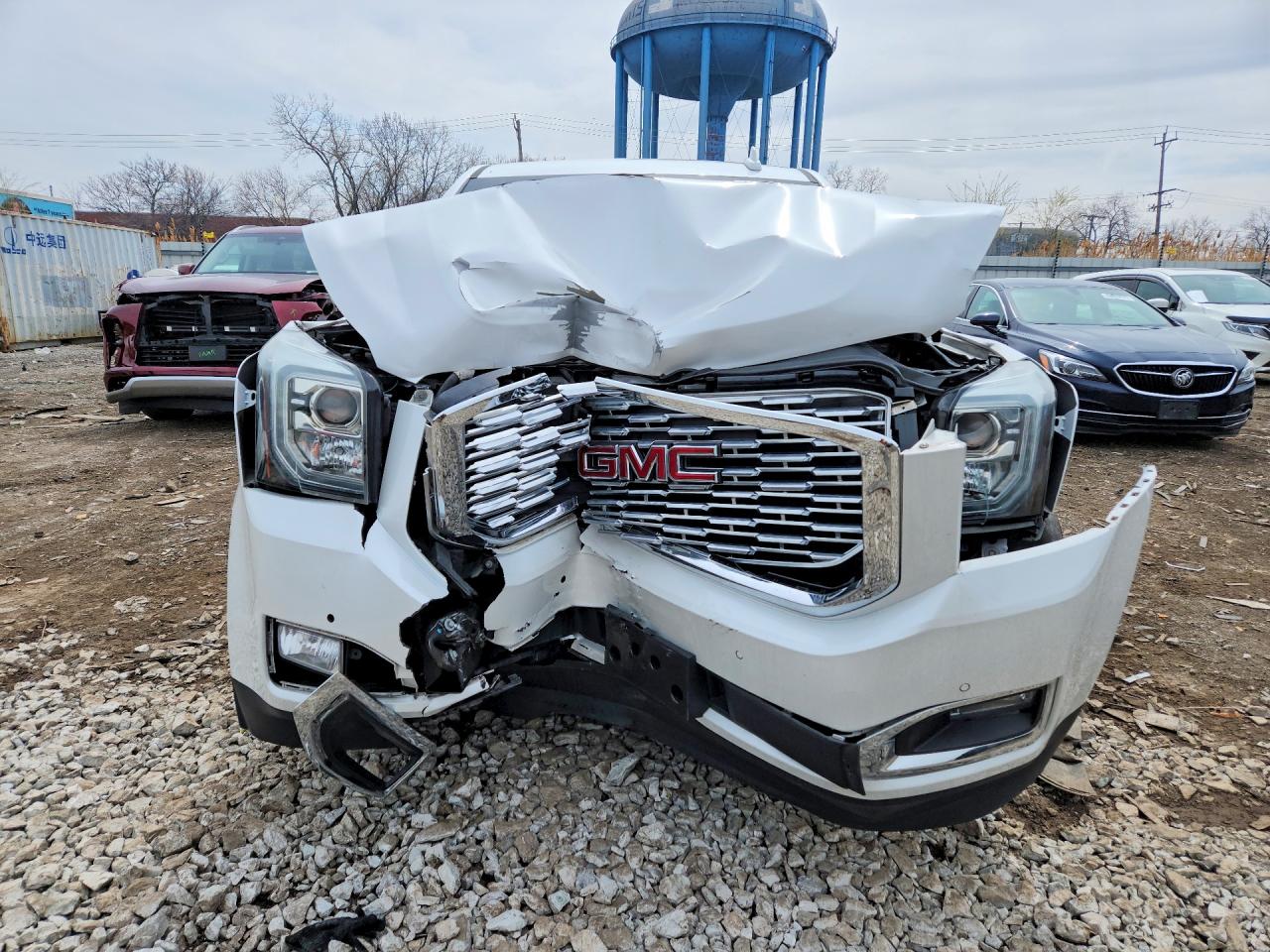 GMC Yukon Denali