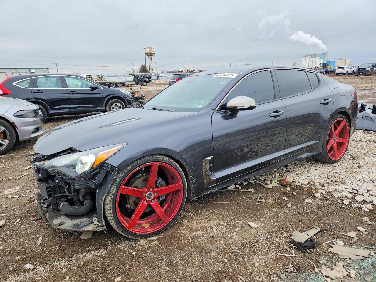 Salvage Kia Stinger Image