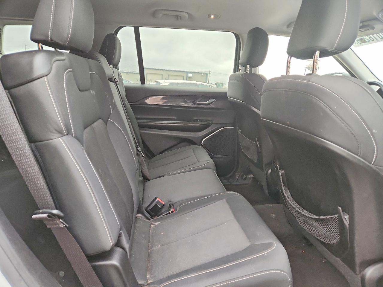 Jeep Grand Cherokee L Laredo