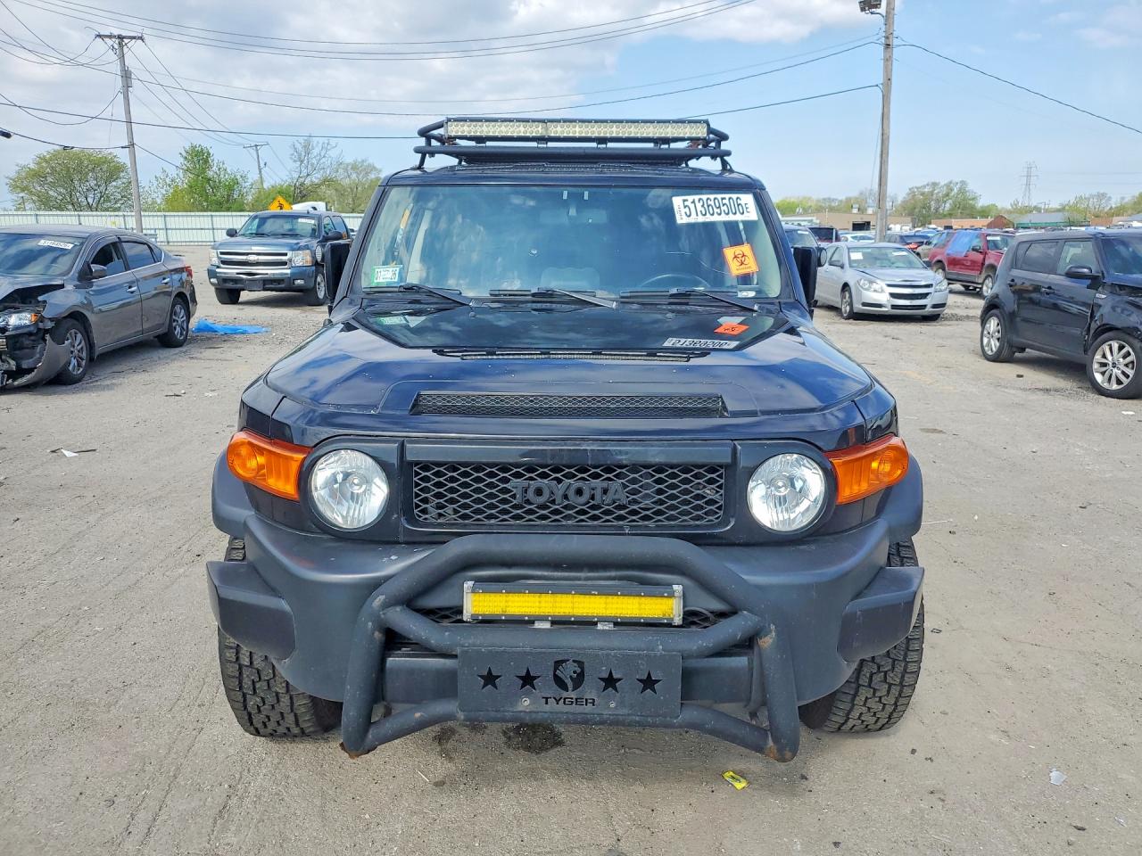 Toyota FJ Cruiser Base