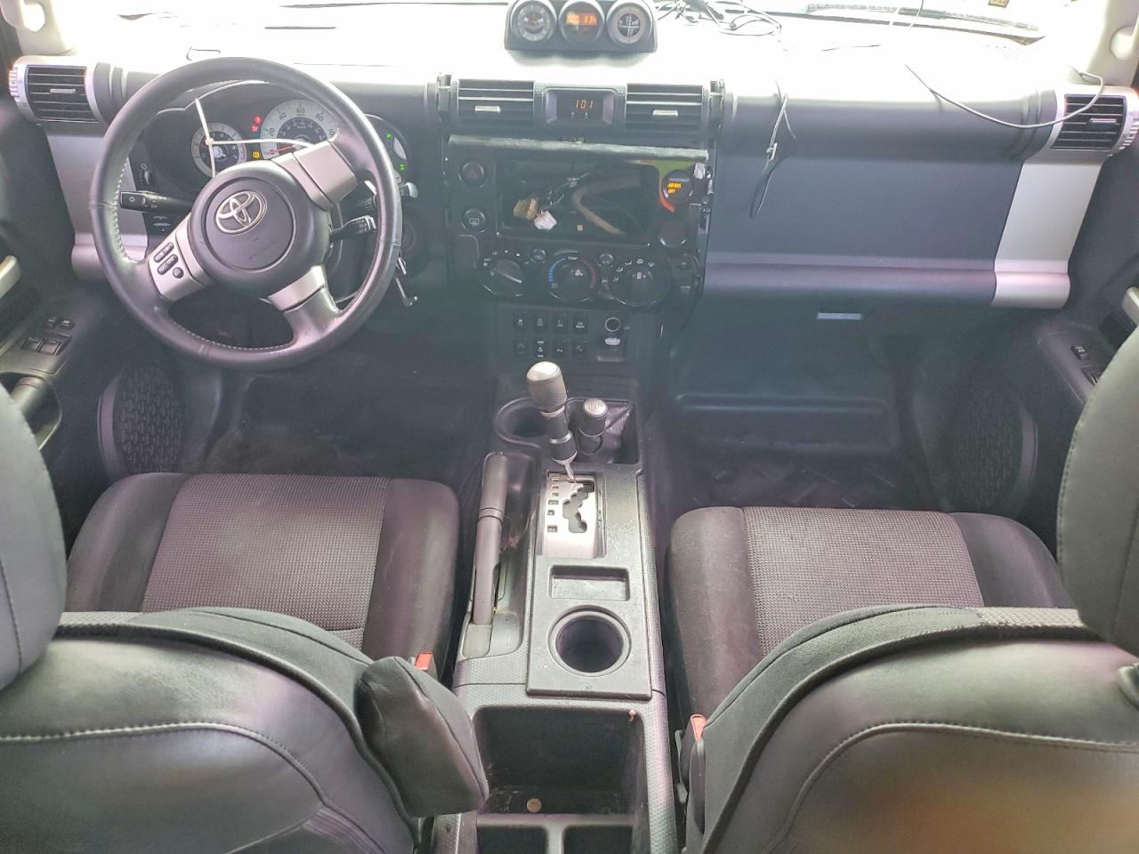 Toyota FJ Cruiser Base