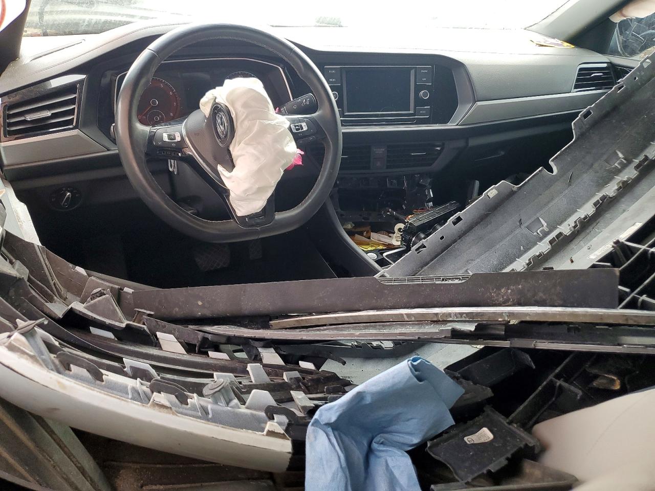 Volkswagen Jetta S
