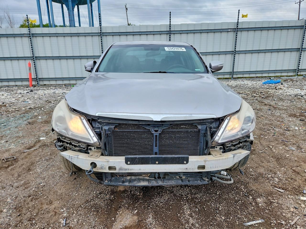 Hyundai Genesis 3.8l