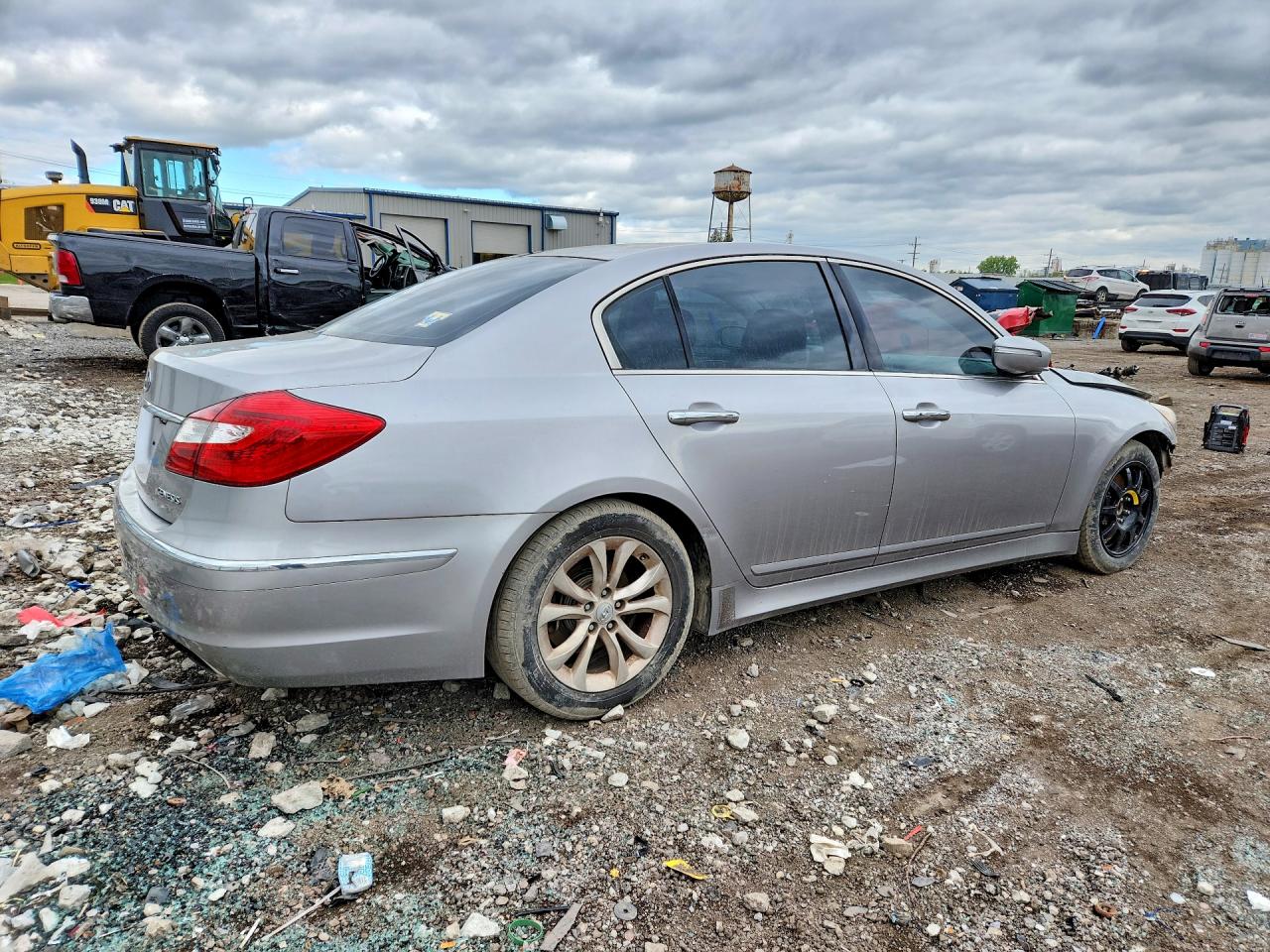 Hyundai Genesis 3.8l