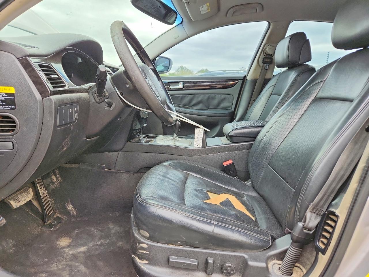Hyundai Genesis 3.8l