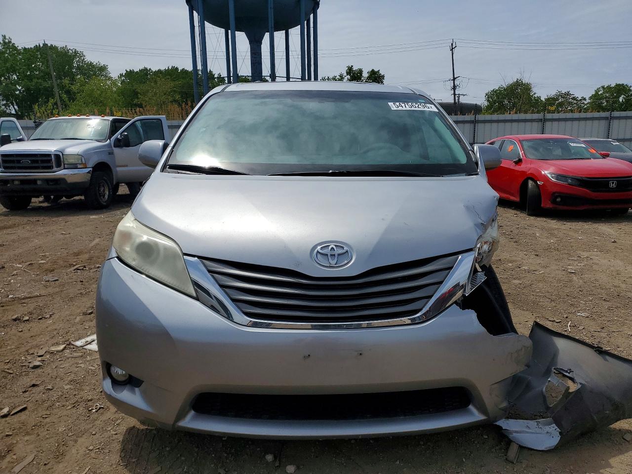 Toyota Sienna Xle 8-passenger