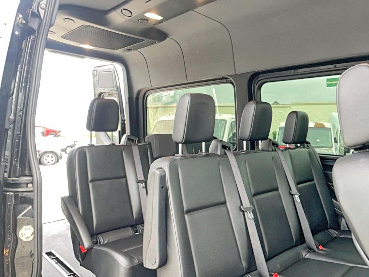 Mercedes-Benz Sprinter 2500