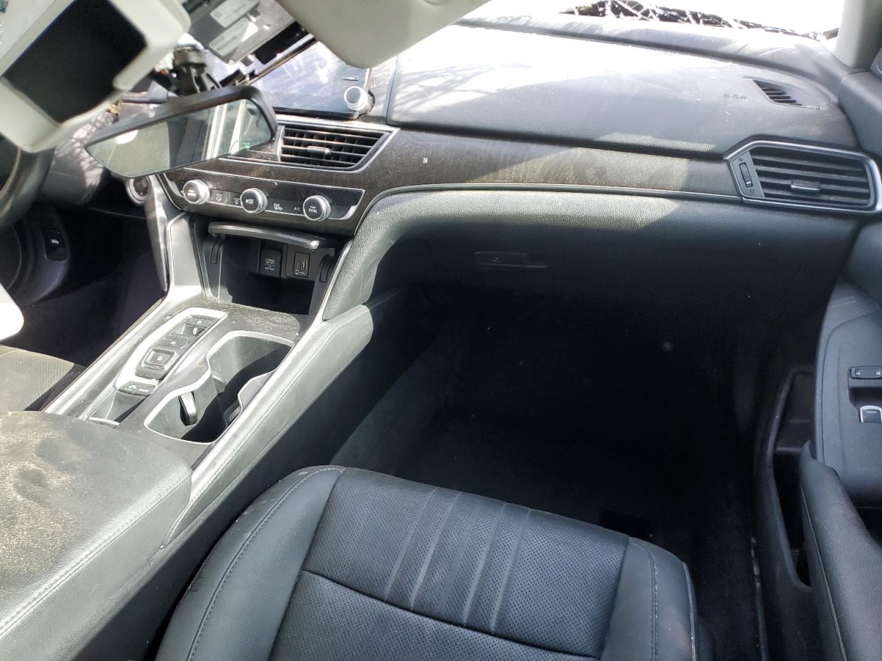 Honda Accord Touring