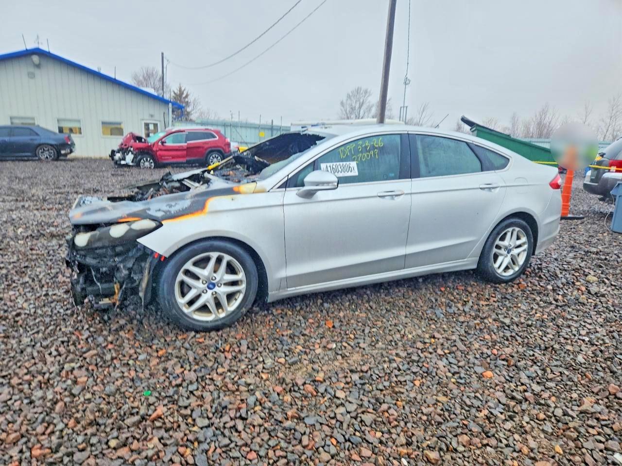Salvage Ford Fusion Image