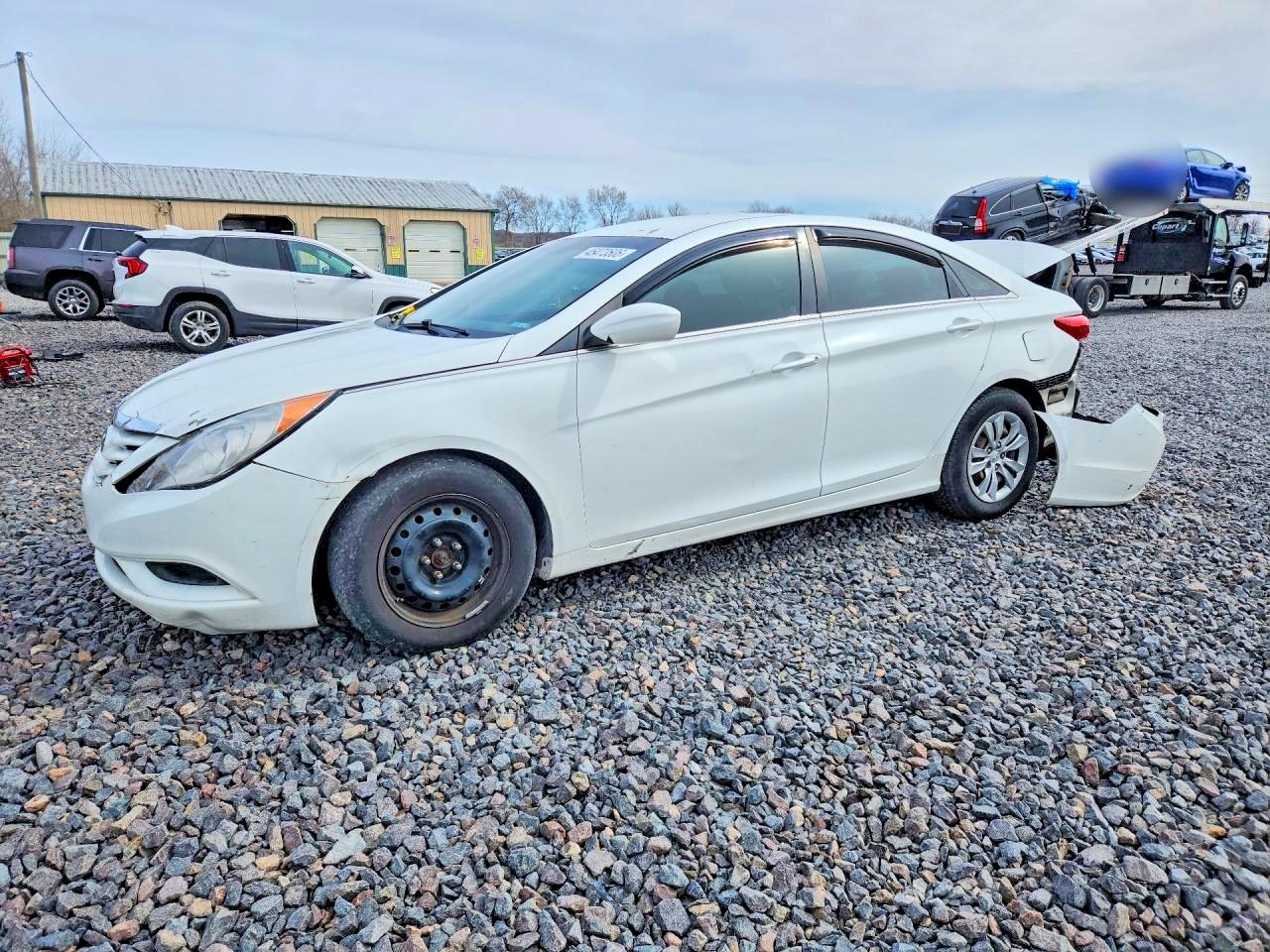 Salvage Hyundai SONATA Image