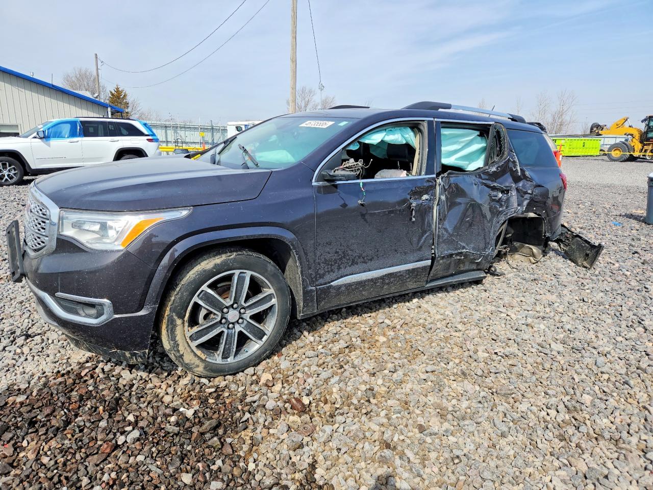 Salvage GMC Acadia Image