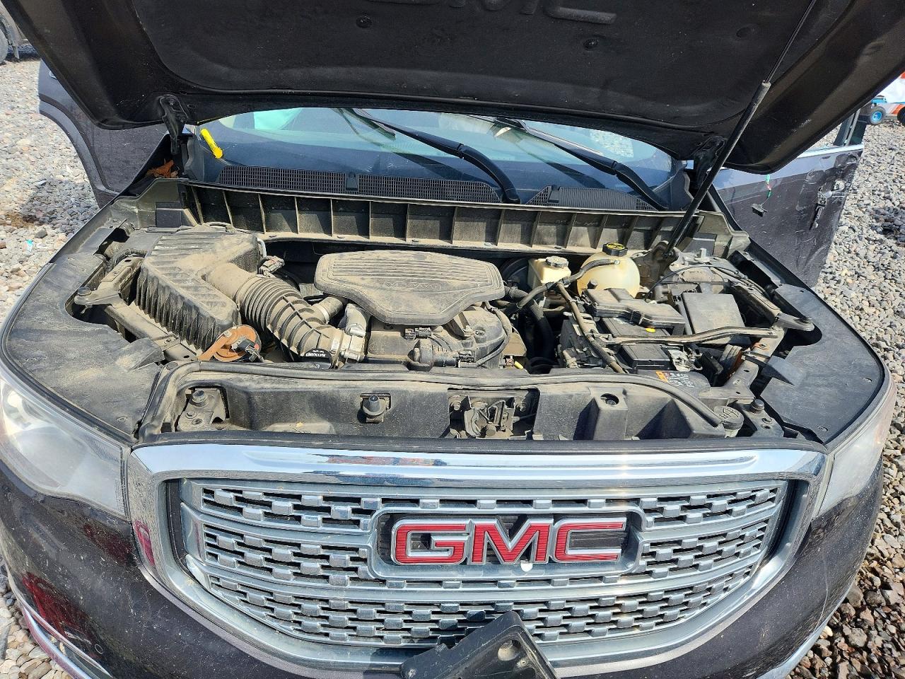 GMC Acadia Denali