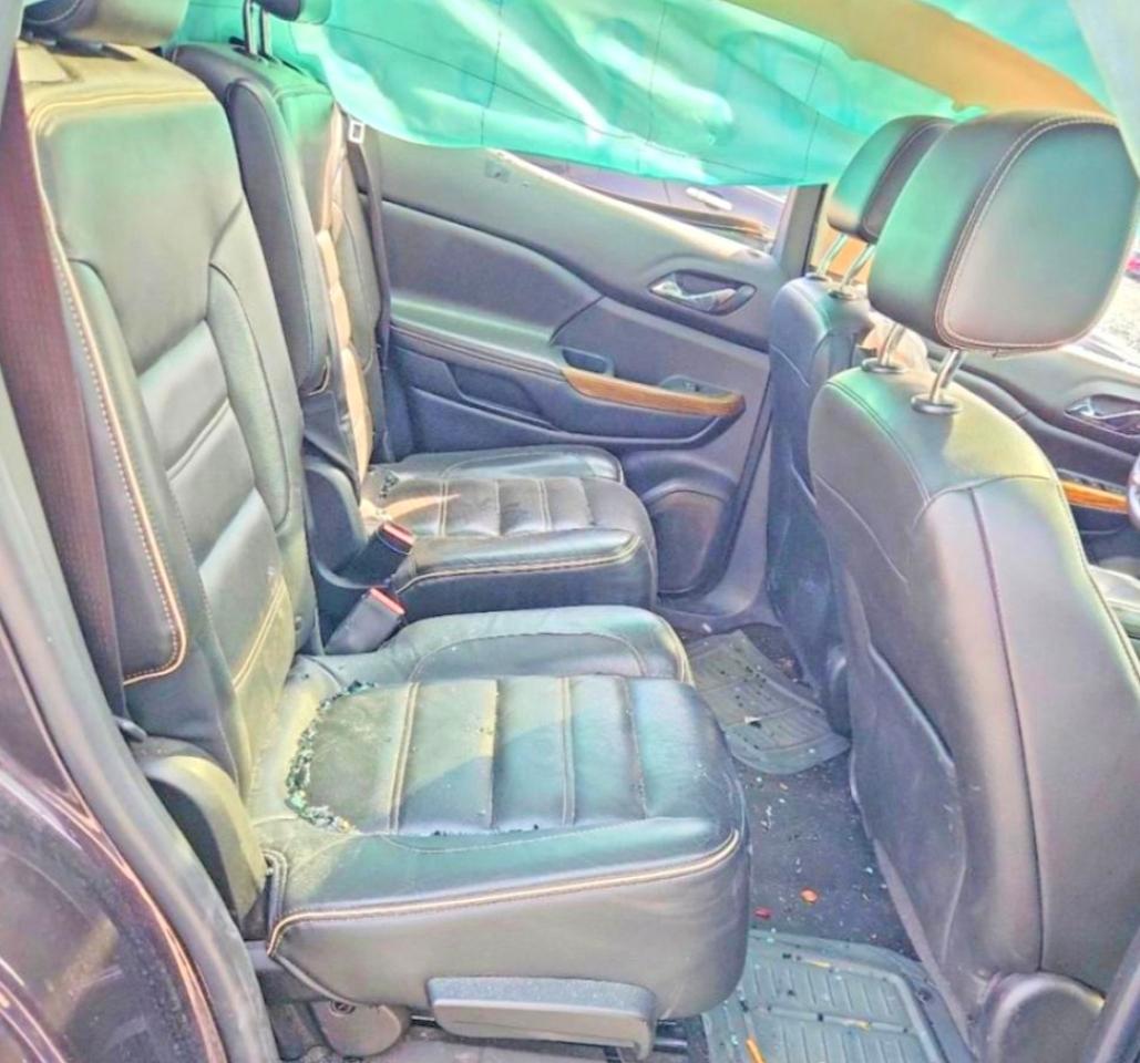 GMC Acadia Denali