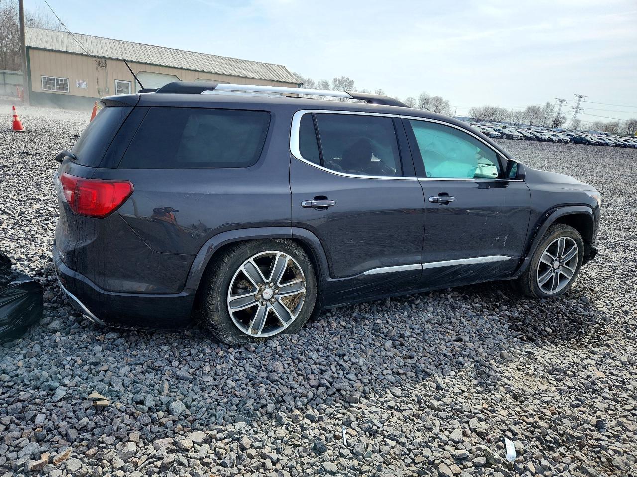 GMC Acadia Denali