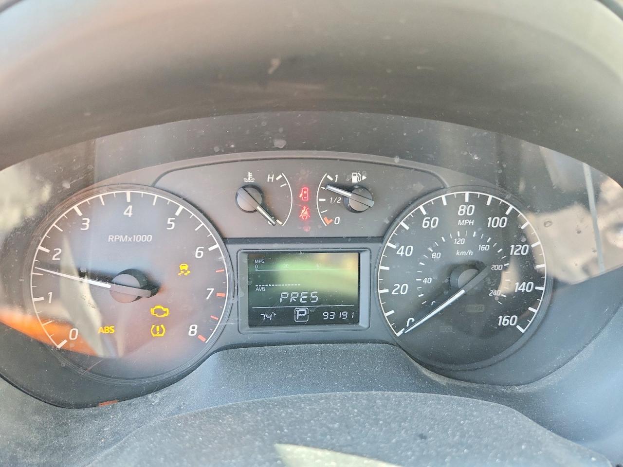 Nissan Sentra S