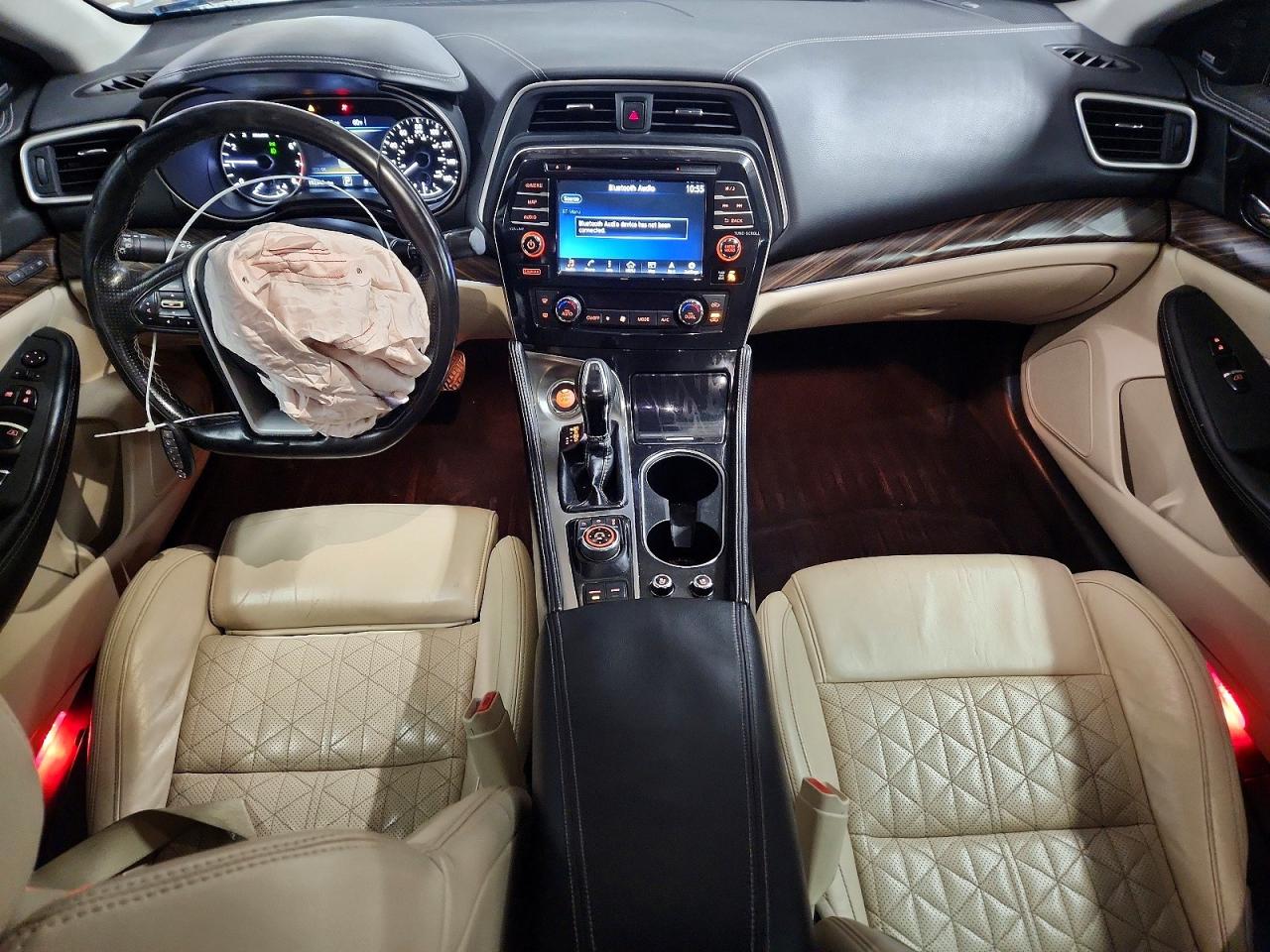 Nissan Maxima Platinum