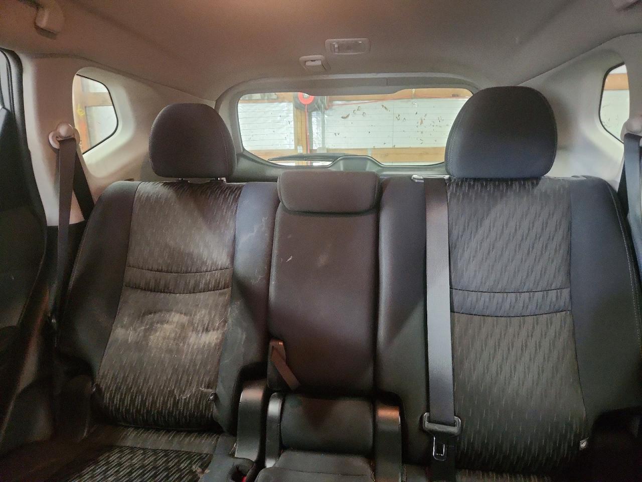 Nissan Rogue Sv