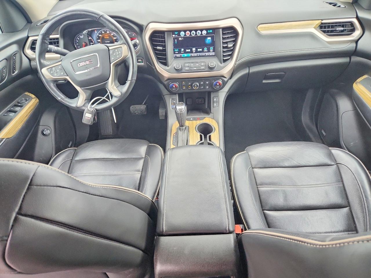 GMC Acadia Denali