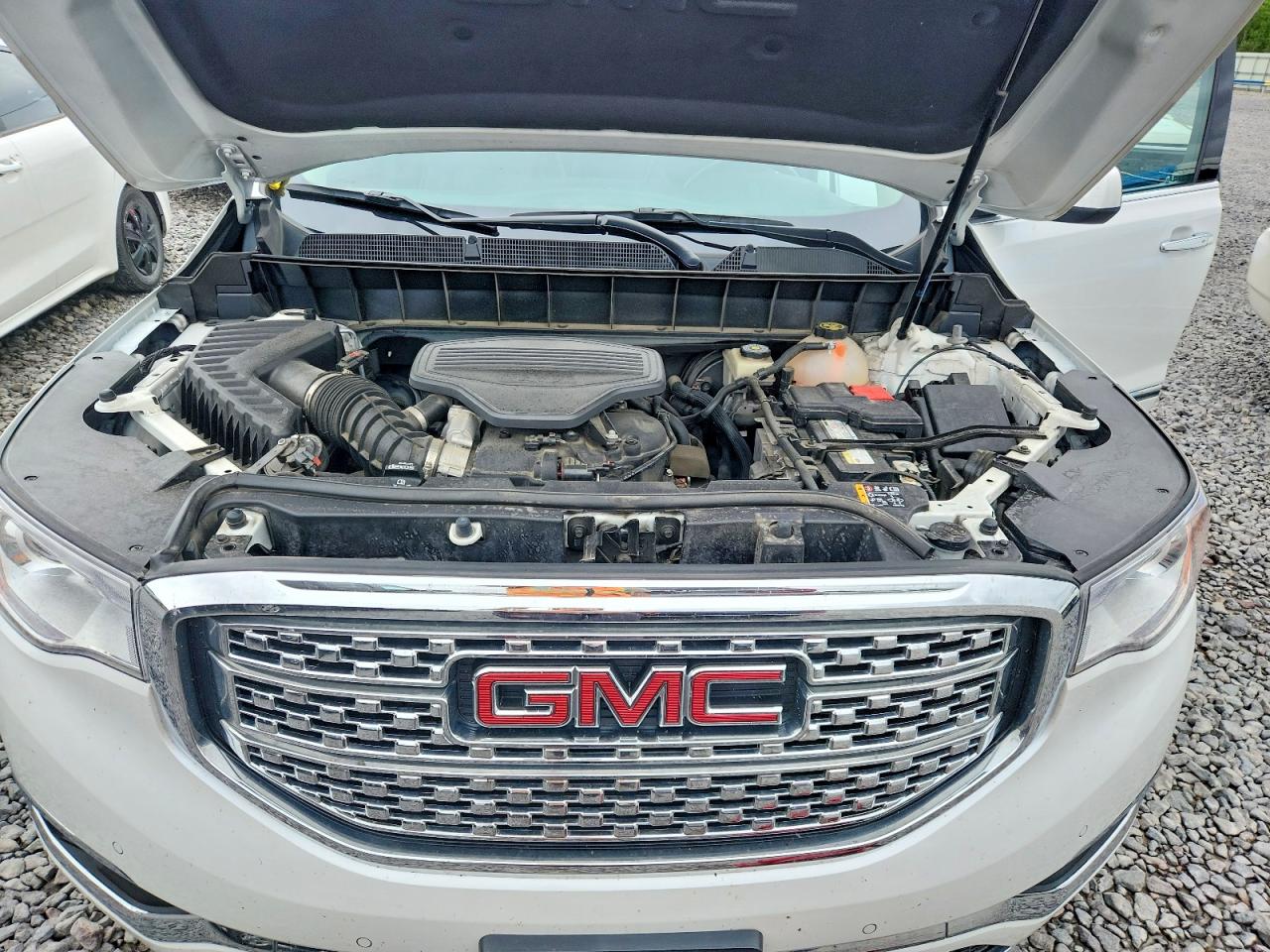 GMC Acadia Denali