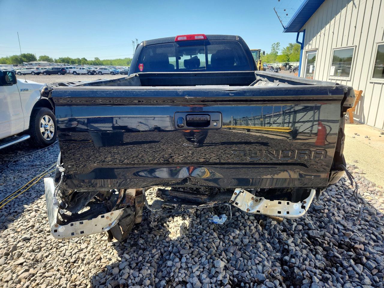 Toyota Tundra Sr5