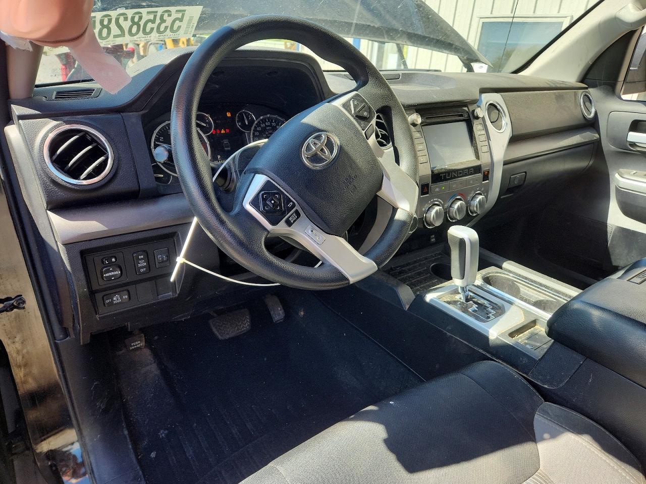 Toyota Tundra Sr5