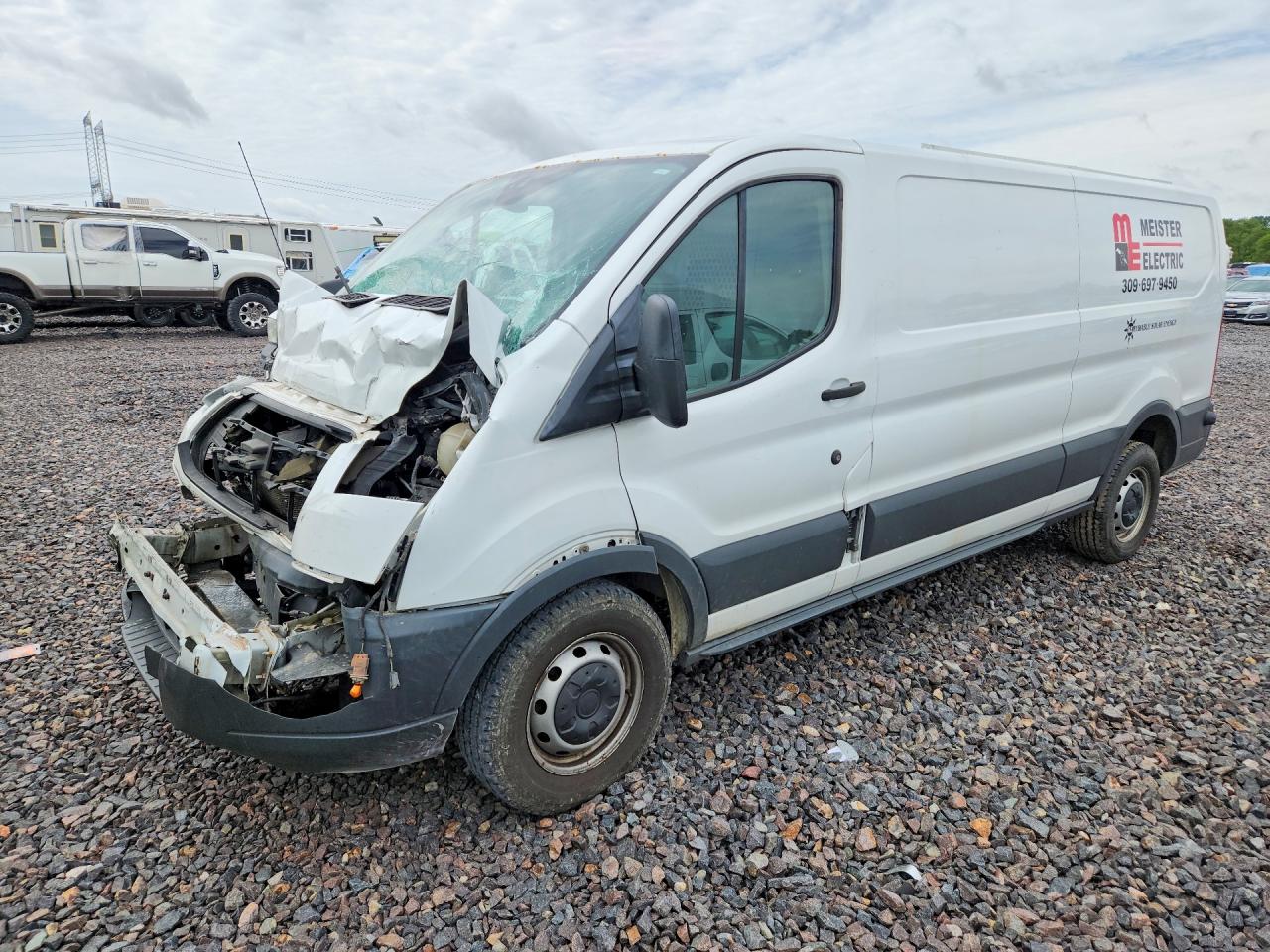 Salvage Ford Transit Image