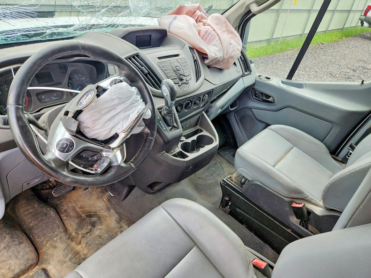 Ford Transit T-350