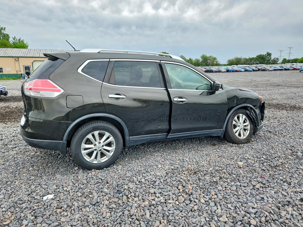 Nissan Rogue Sv