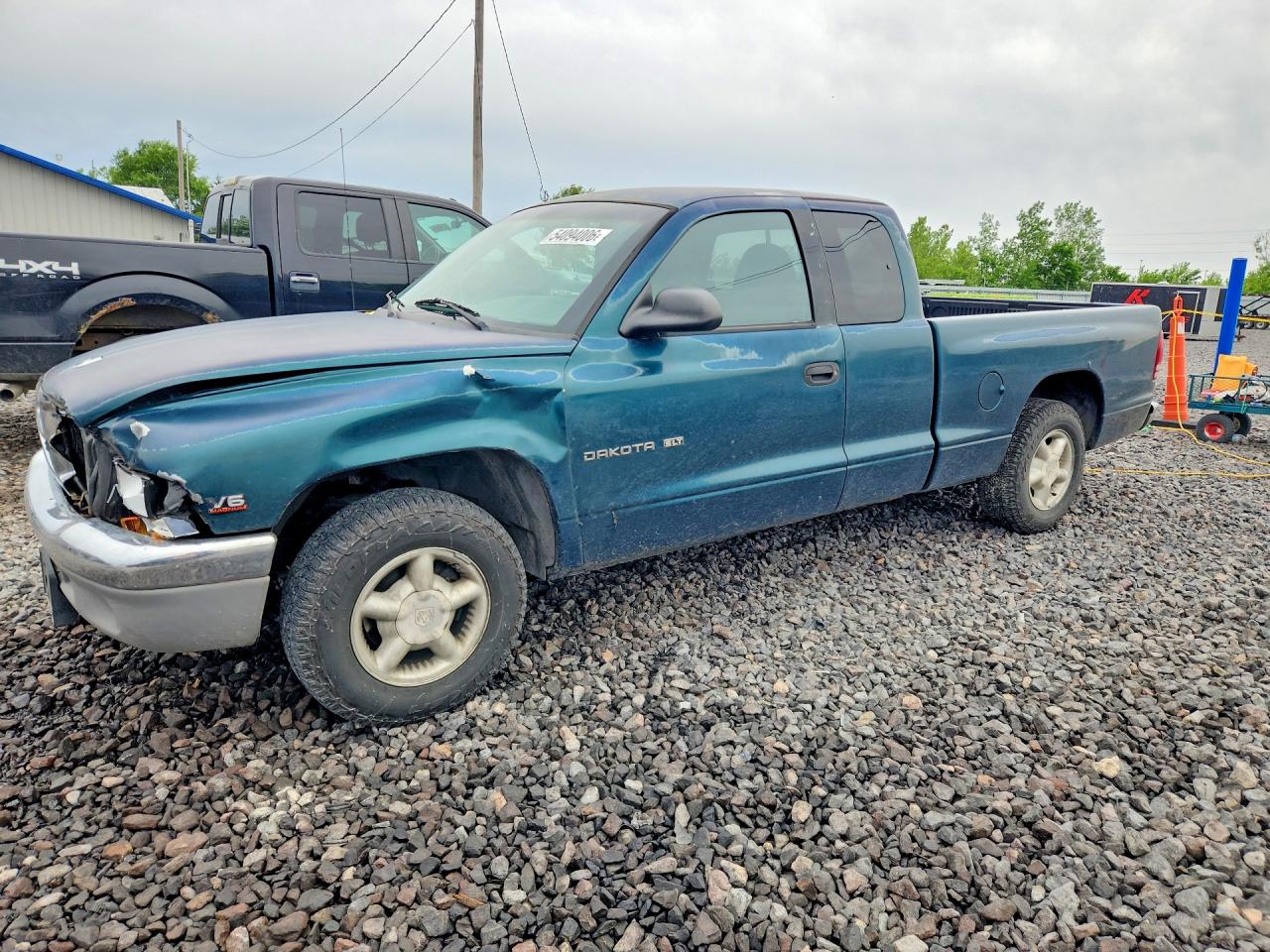 Salvage Dodge Dakota Image