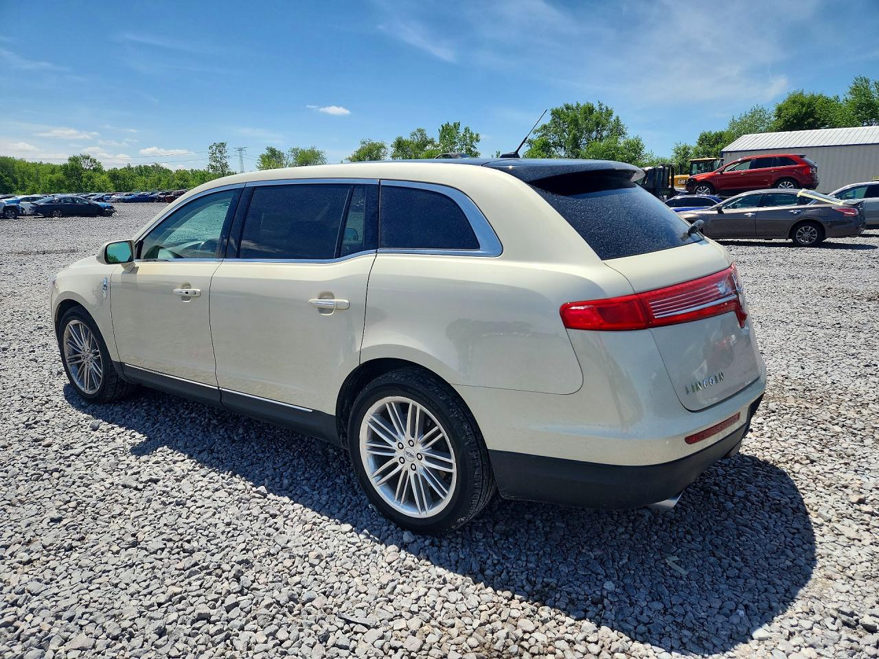 Lincoln MKT