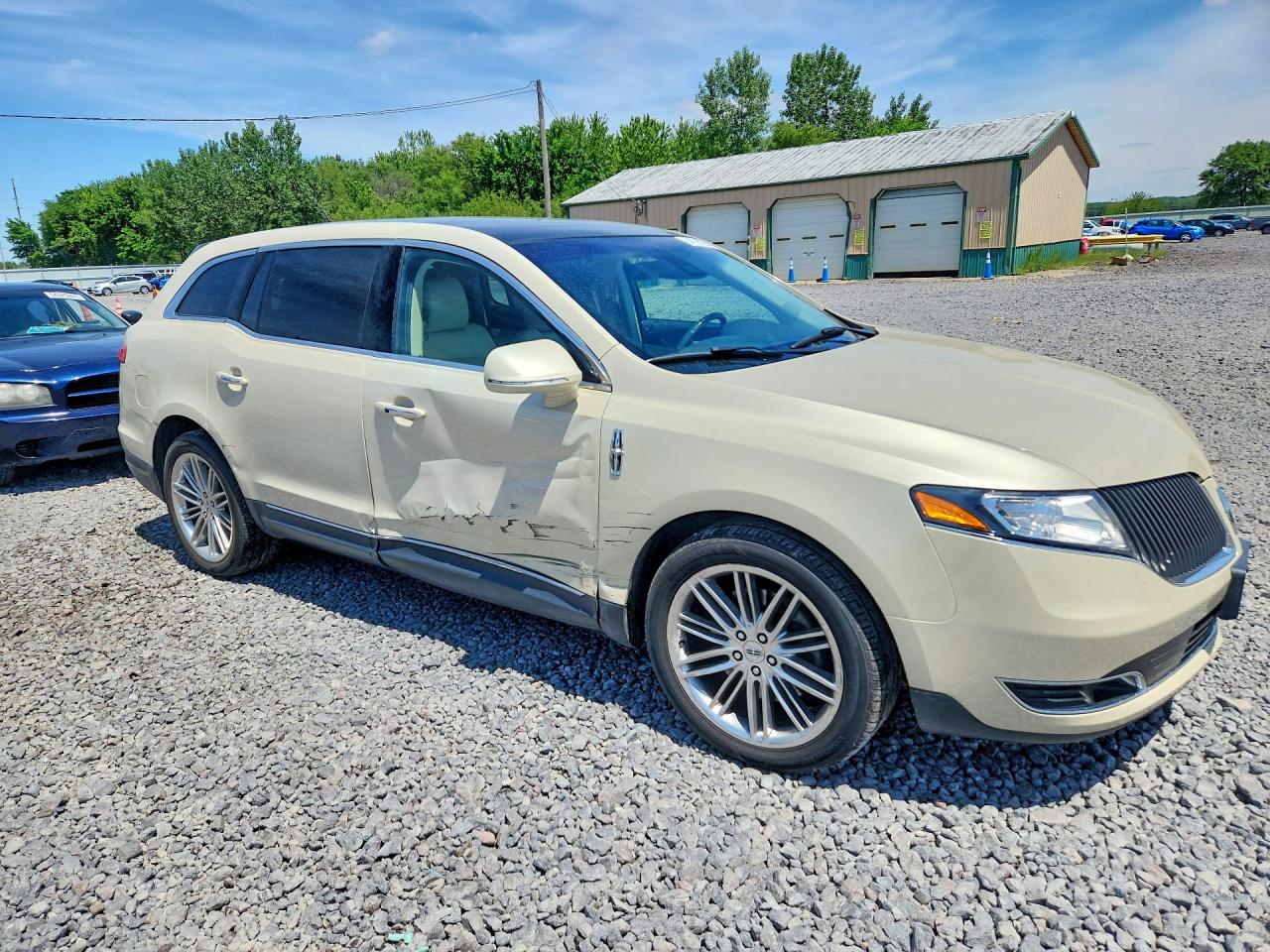 Lincoln MKT