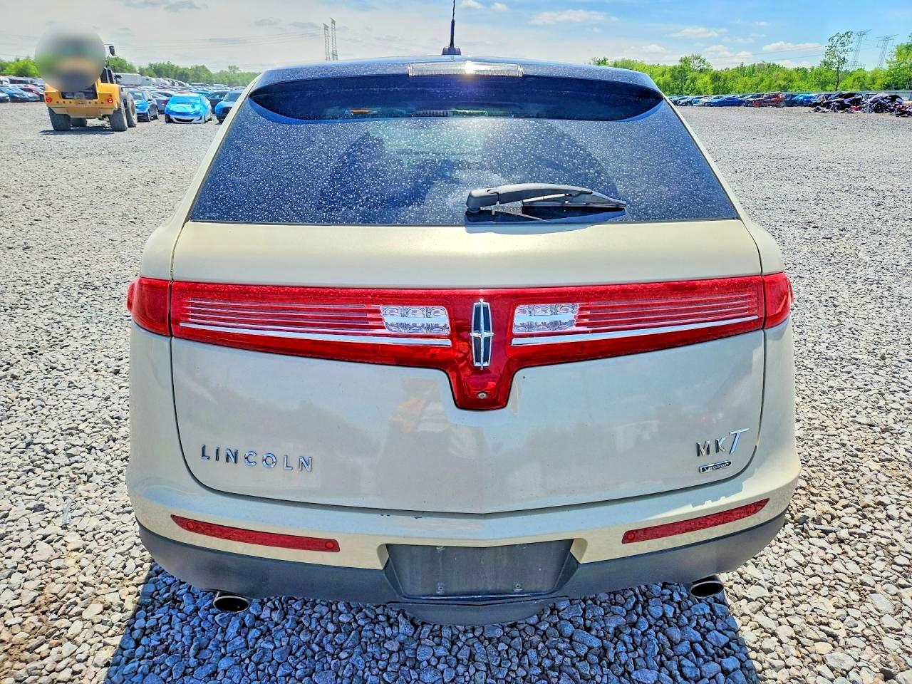 Lincoln MKT