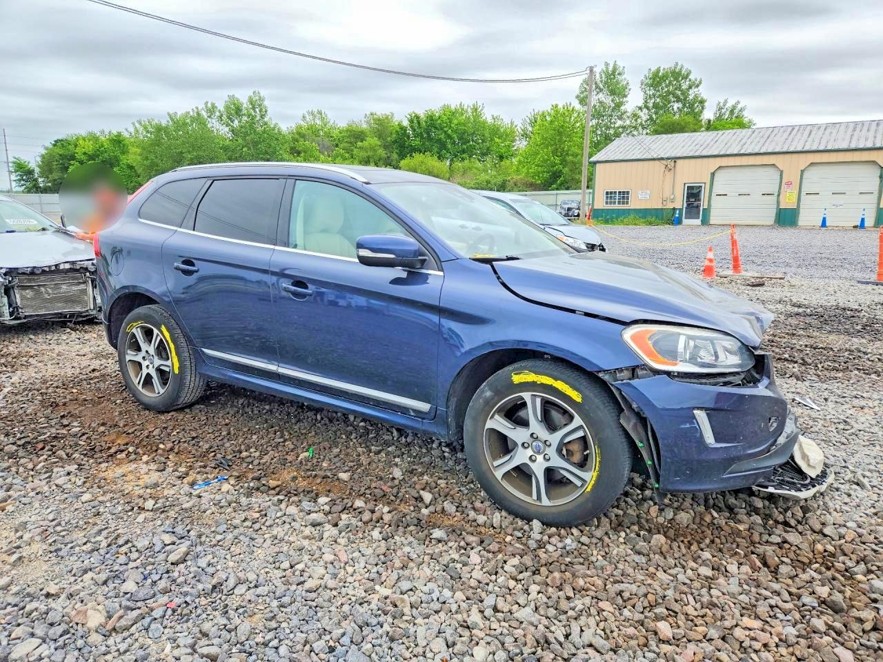 Volvo XC60 T6