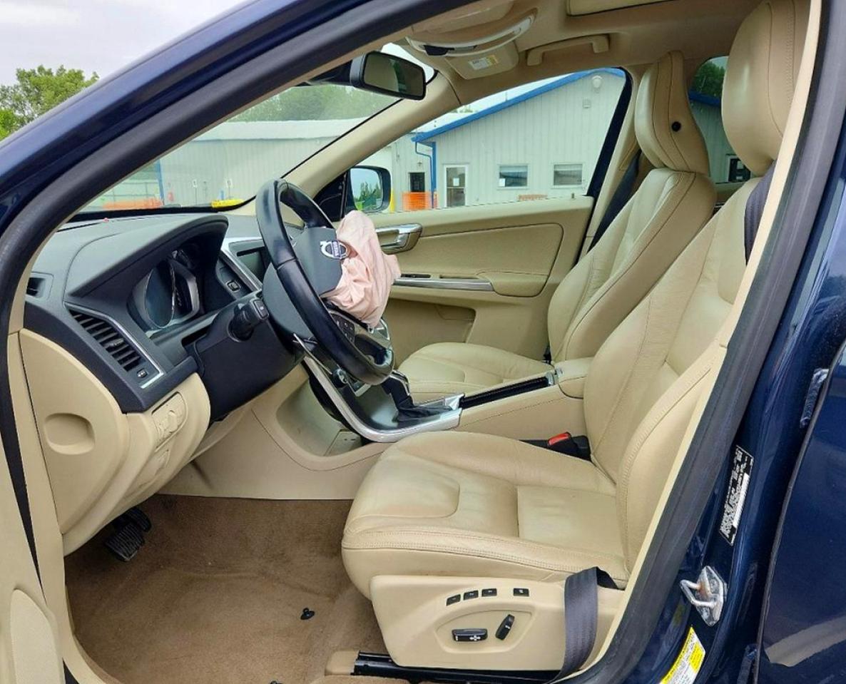 Volvo XC60 T6