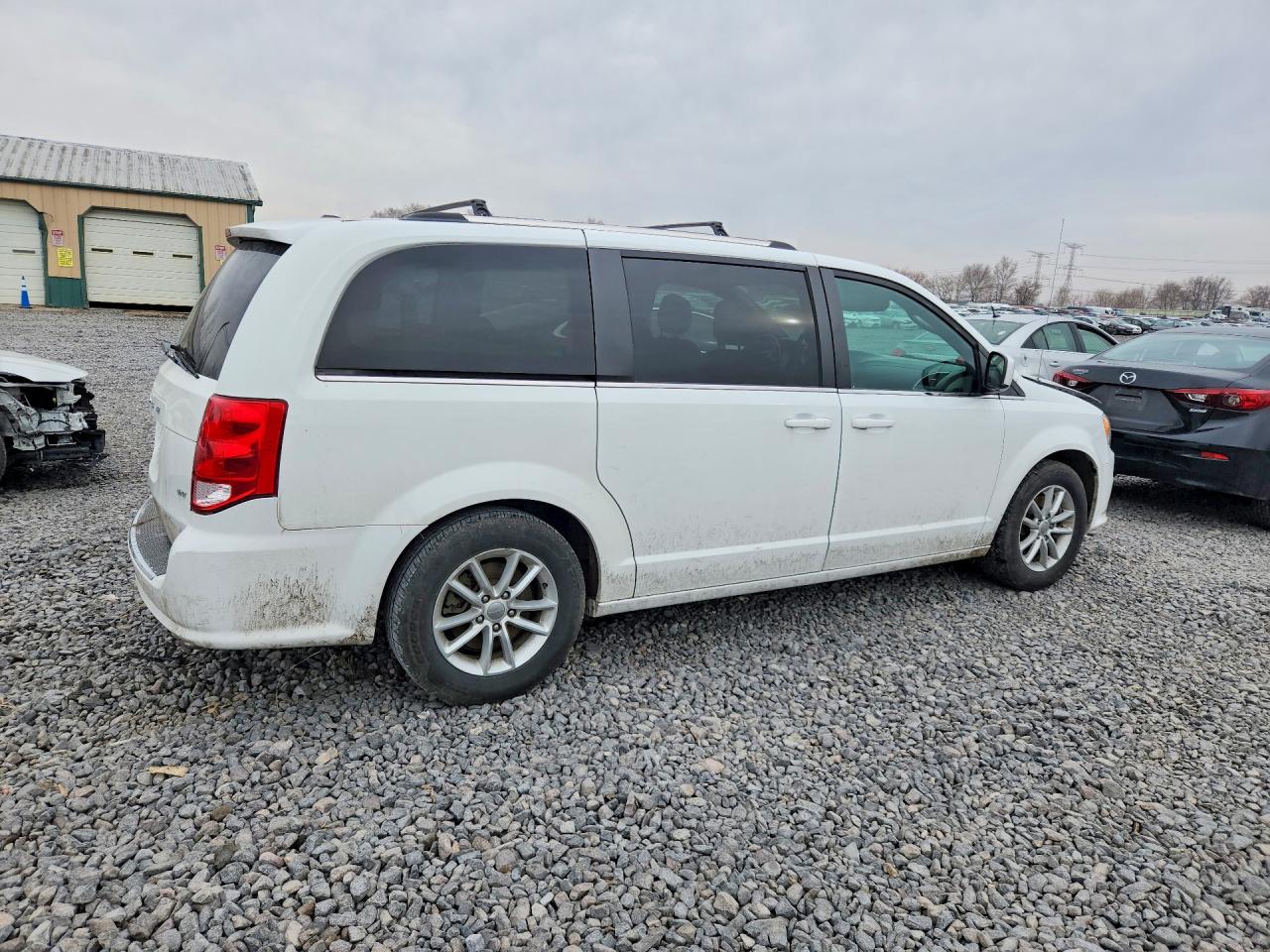 Dodge Caravan Sxt