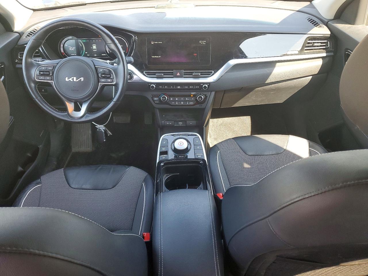 Kia Niro Ex