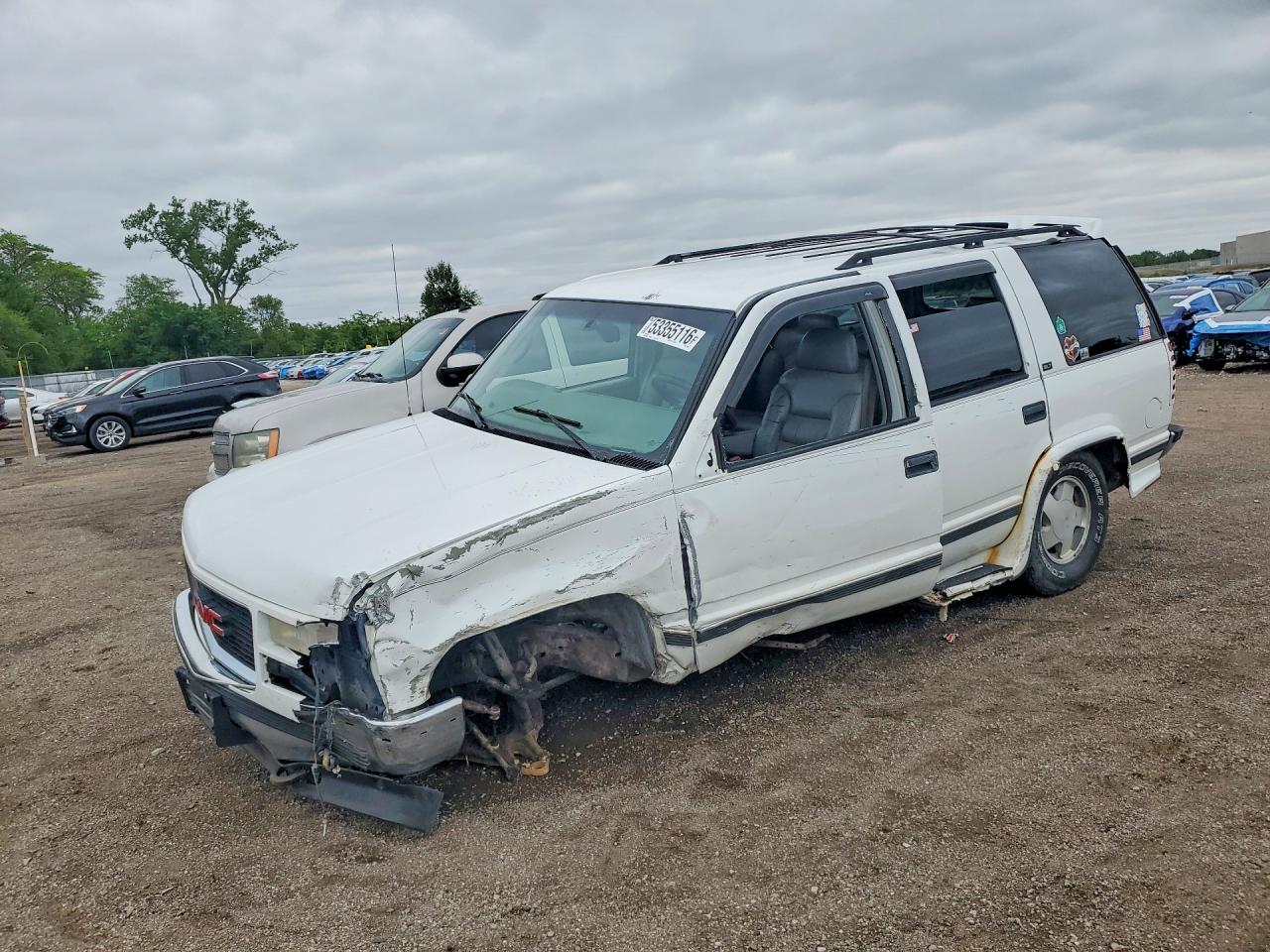 Salvage GMC Yukon Image