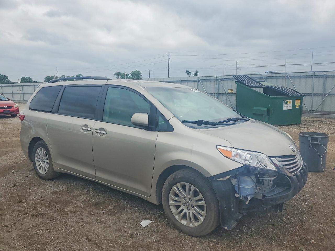 Toyota Sienna Xle Premium 8-passenger