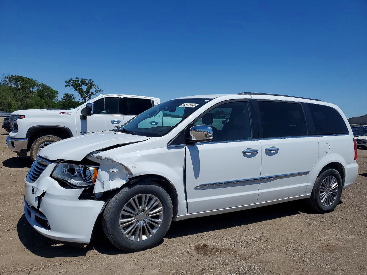Salvage Chrysler Minivan Image