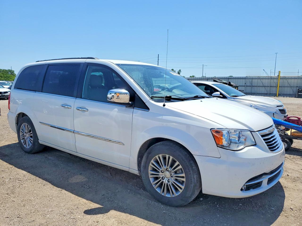 Chrysler Minivan Touring L