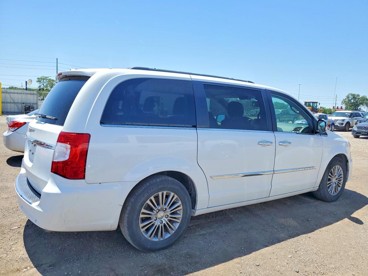 Chrysler Minivan Touring L